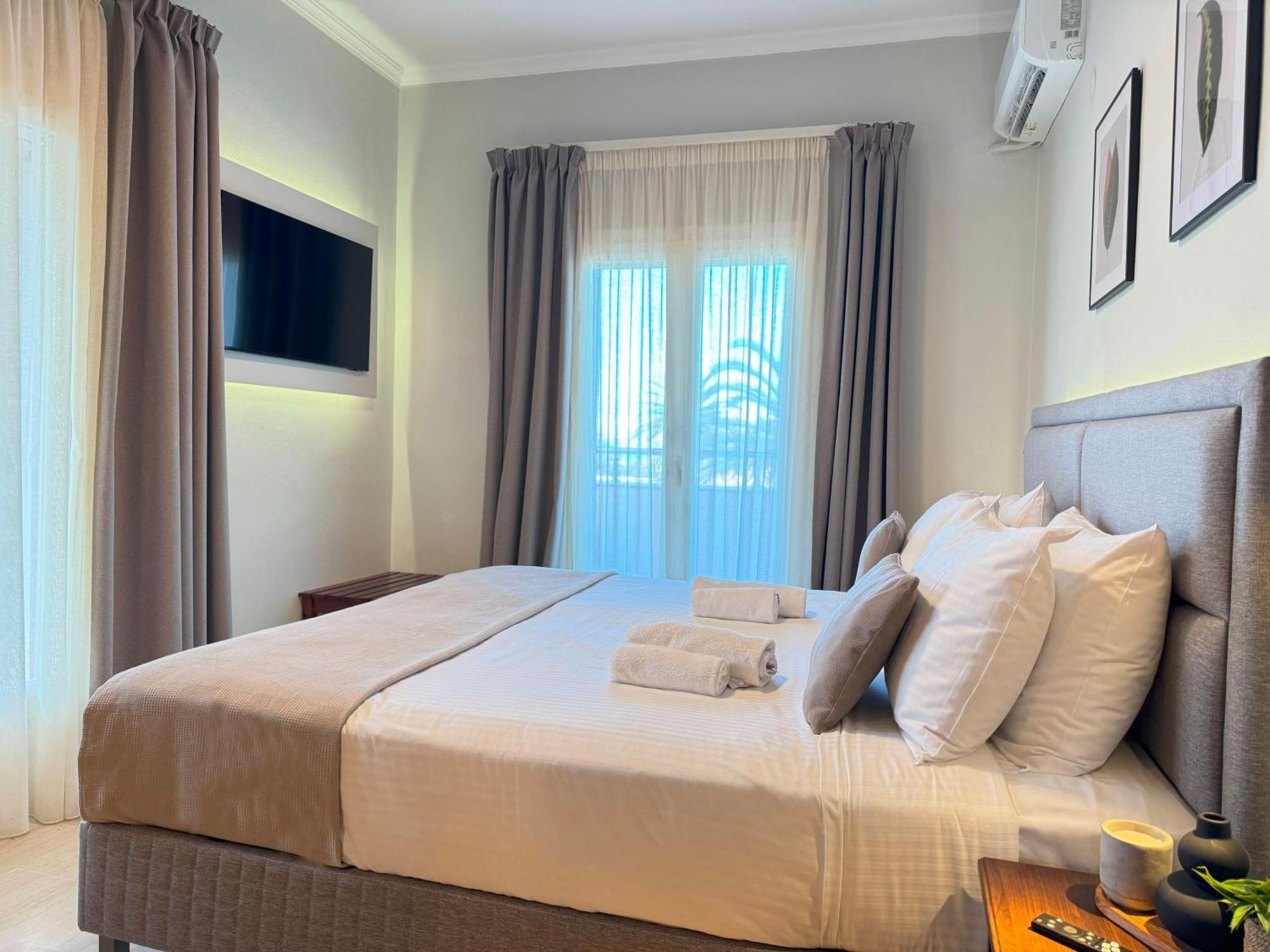 Villa Pami Almiros Beach ภายนอก รูปภาพ
