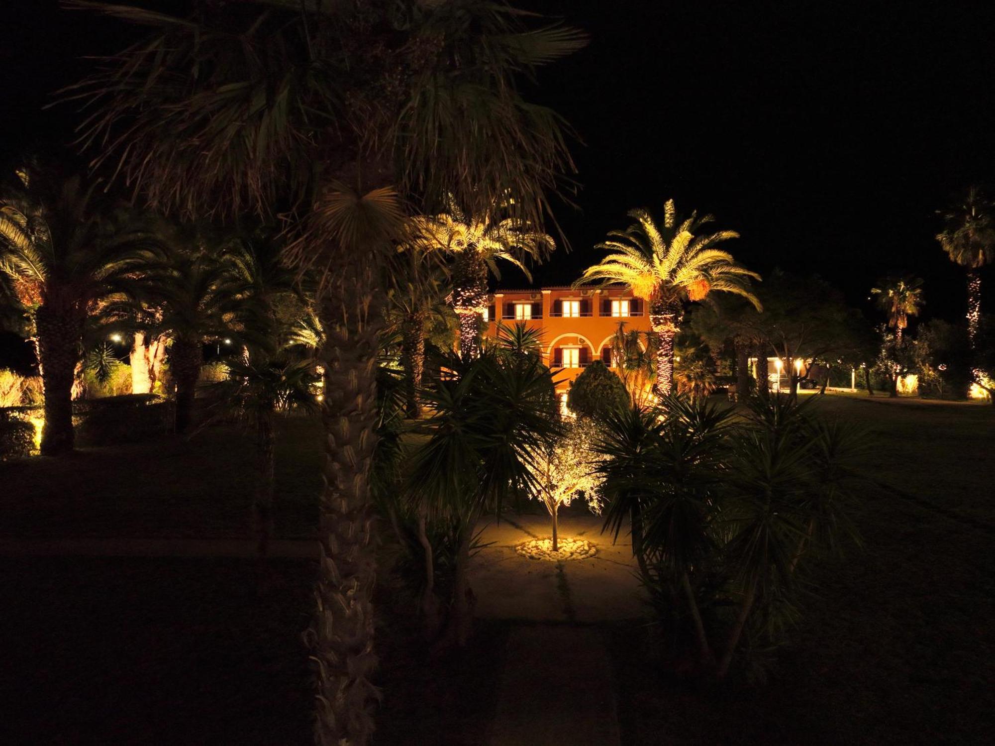 Villa Pami Almiros Beach ภายนอก รูปภาพ