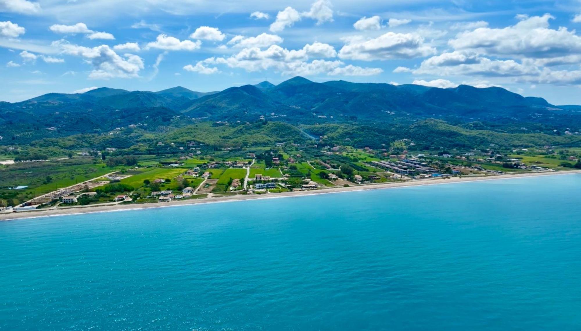 Villa Pami Almiros Beach ภายนอก รูปภาพ