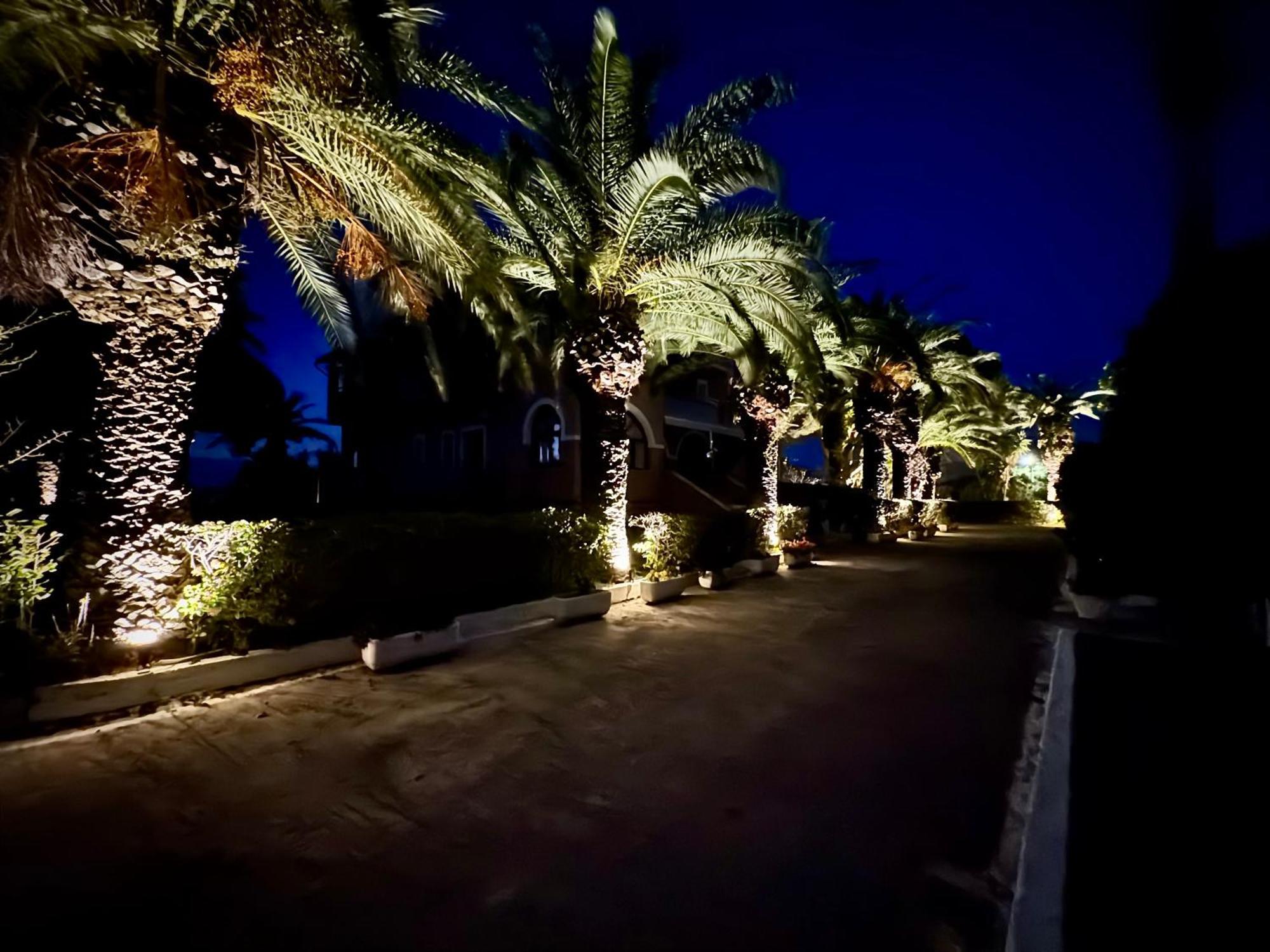 Villa Pami Almiros Beach ภายนอก รูปภาพ